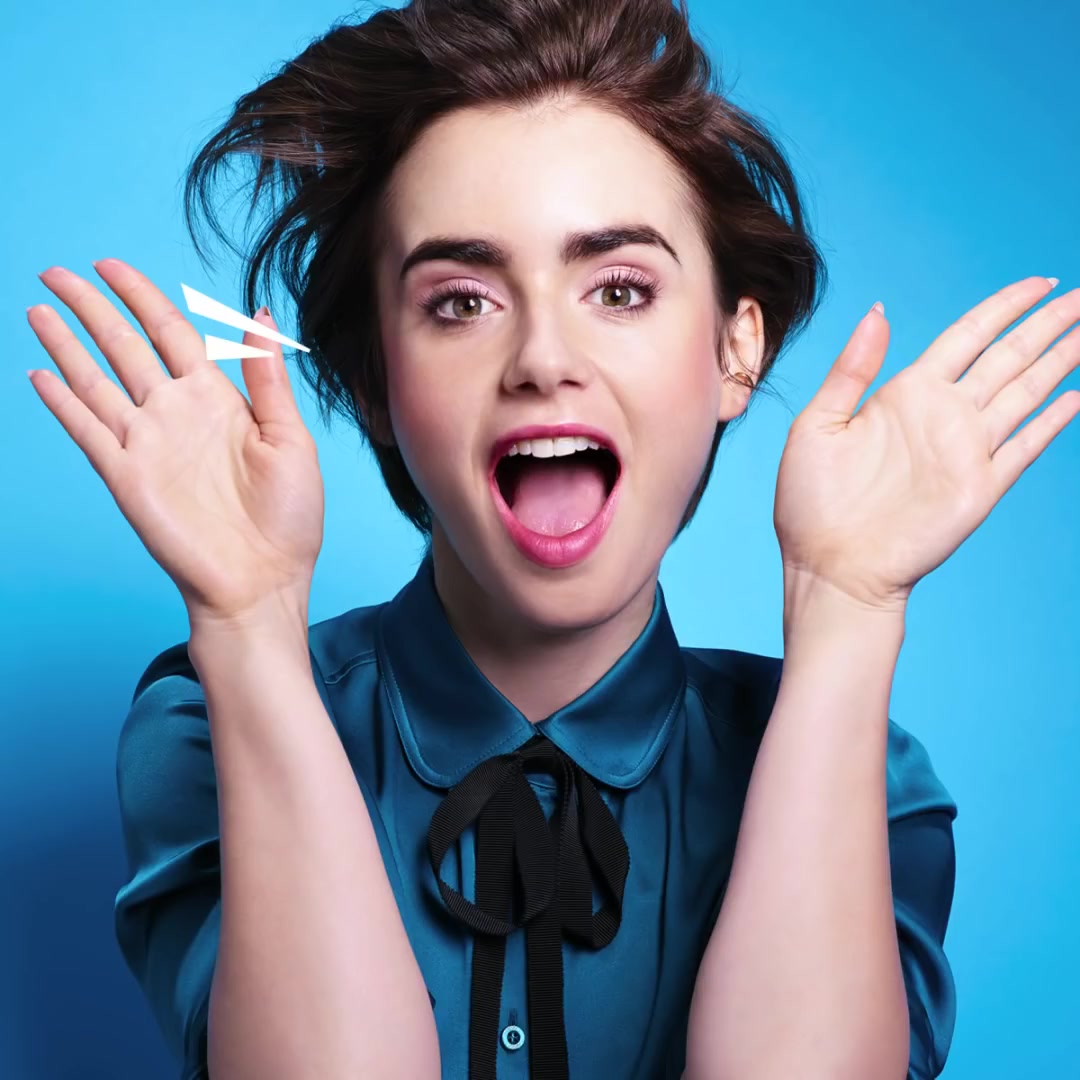 Most person. Лили Коллинз. Лили Коллинз рот. Lily Collins mouth. Lily Collins open mouth.