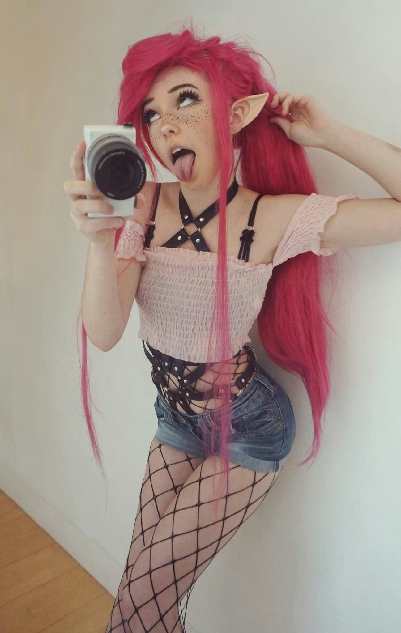 Belle Delphine Gif