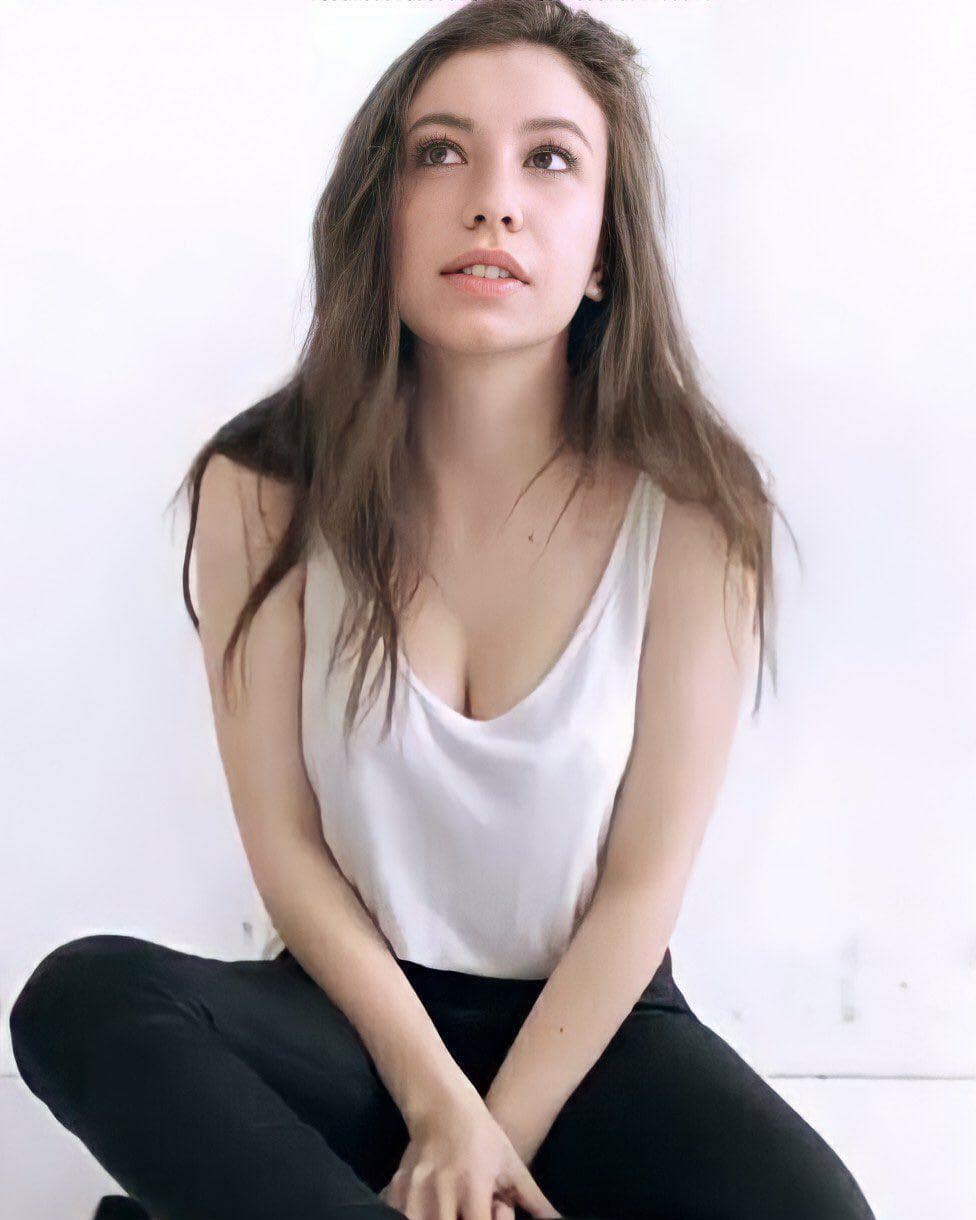 Кейтлин након. Кейтлин након hot. Кейтлин НЕЙКОН горячие. Katelyn Nacon в купальнике.