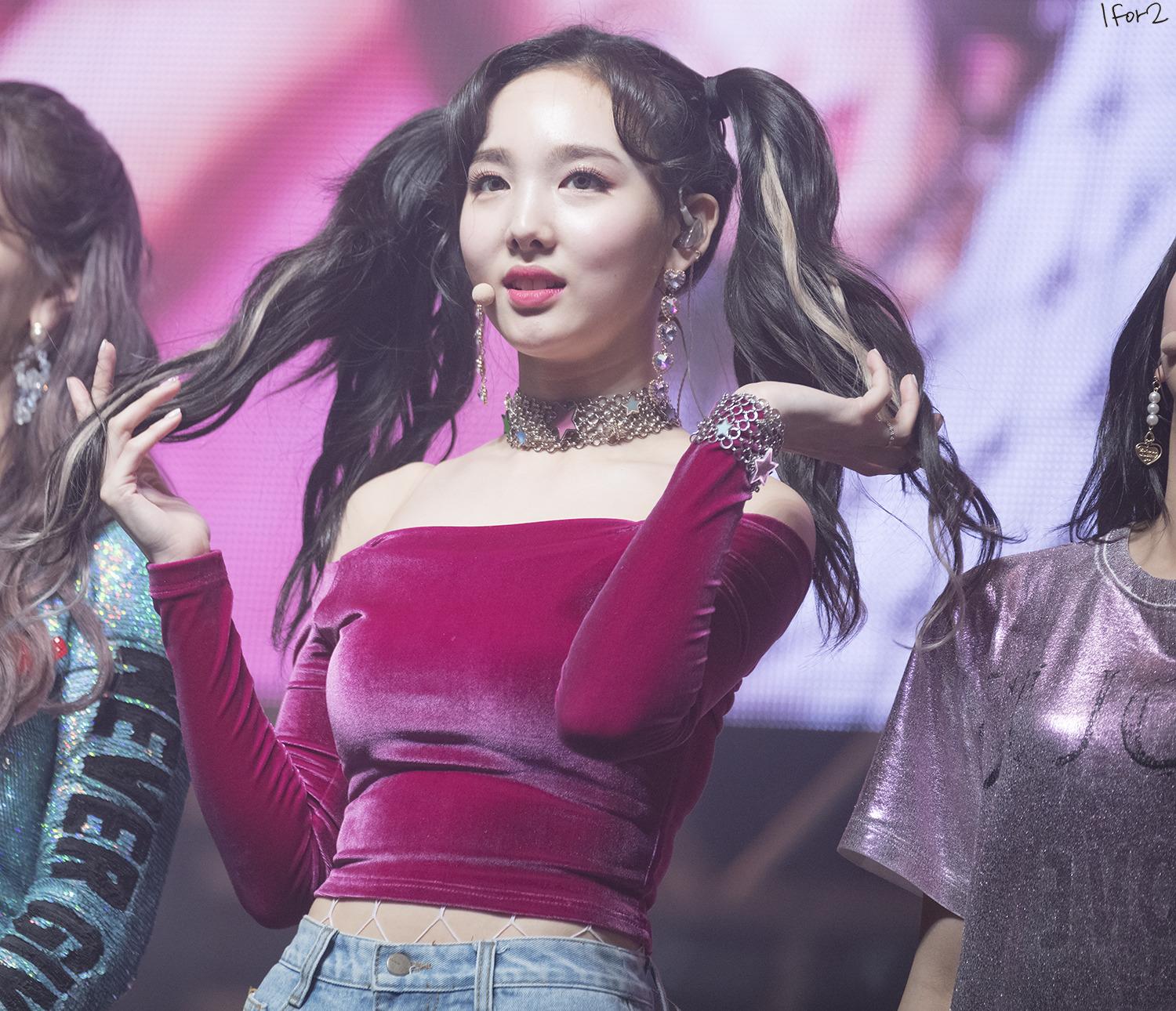 Pop nayeon. Nayeon 2021.