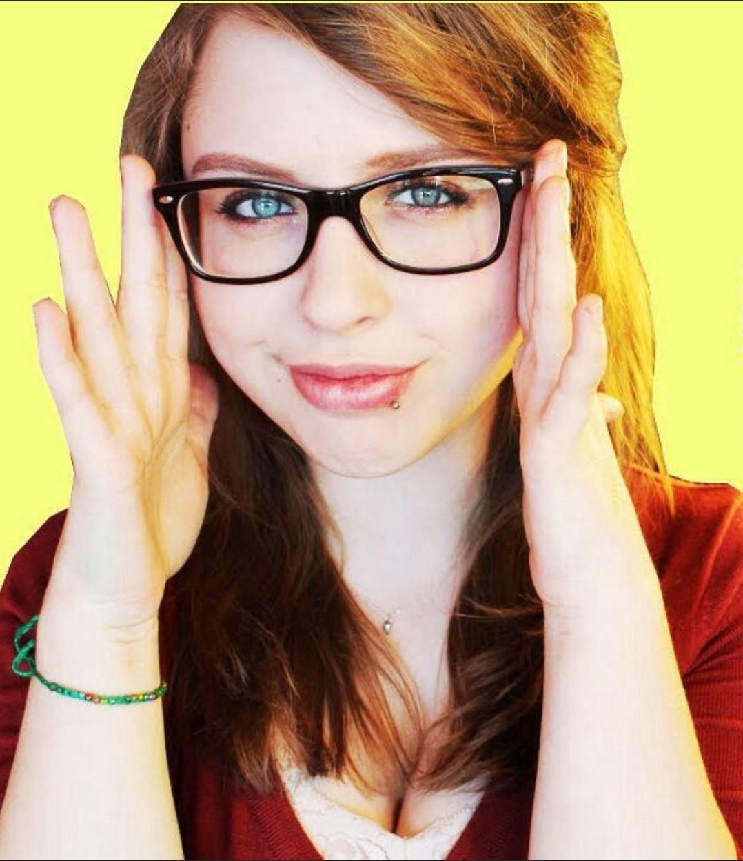 Laci Green Sexy